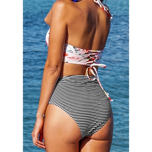 Floral Striped Bikini - Picture 3 of 6